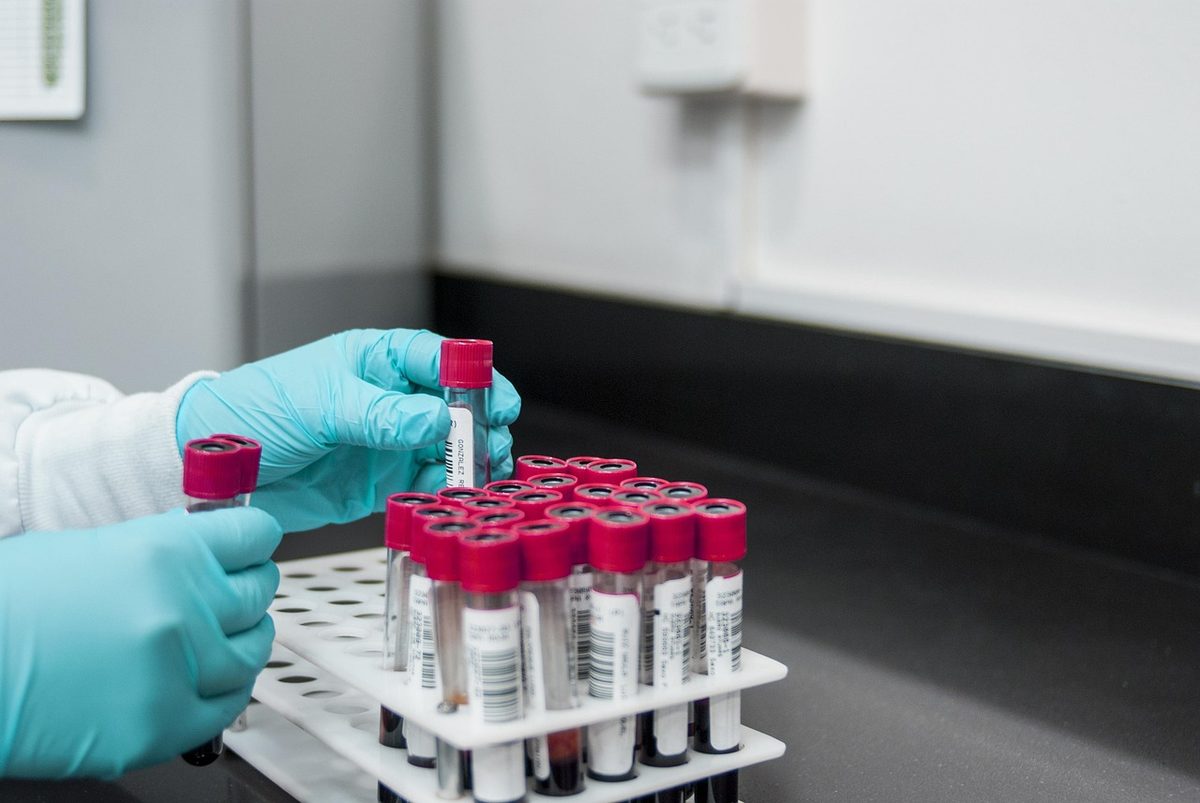 Rules for Bringing Product Samples and Medicine Models into the Philippines Duty-Free